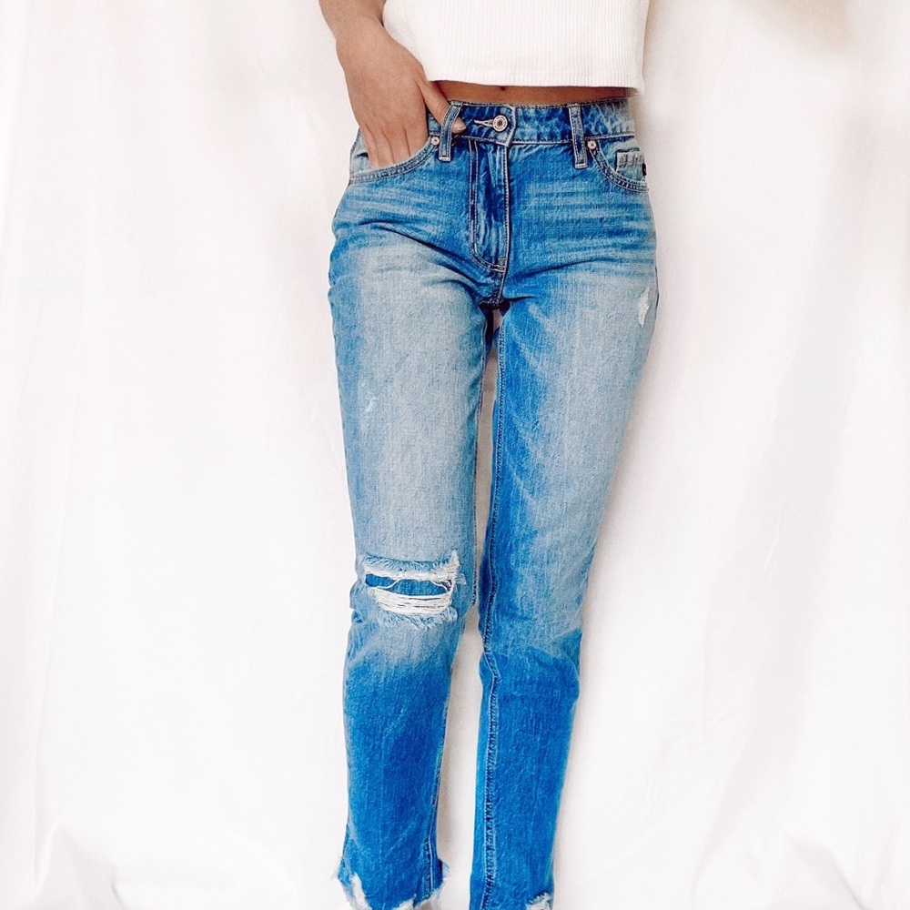 KanCan Distressed Boyfriend Jeans size 25 & 29 left